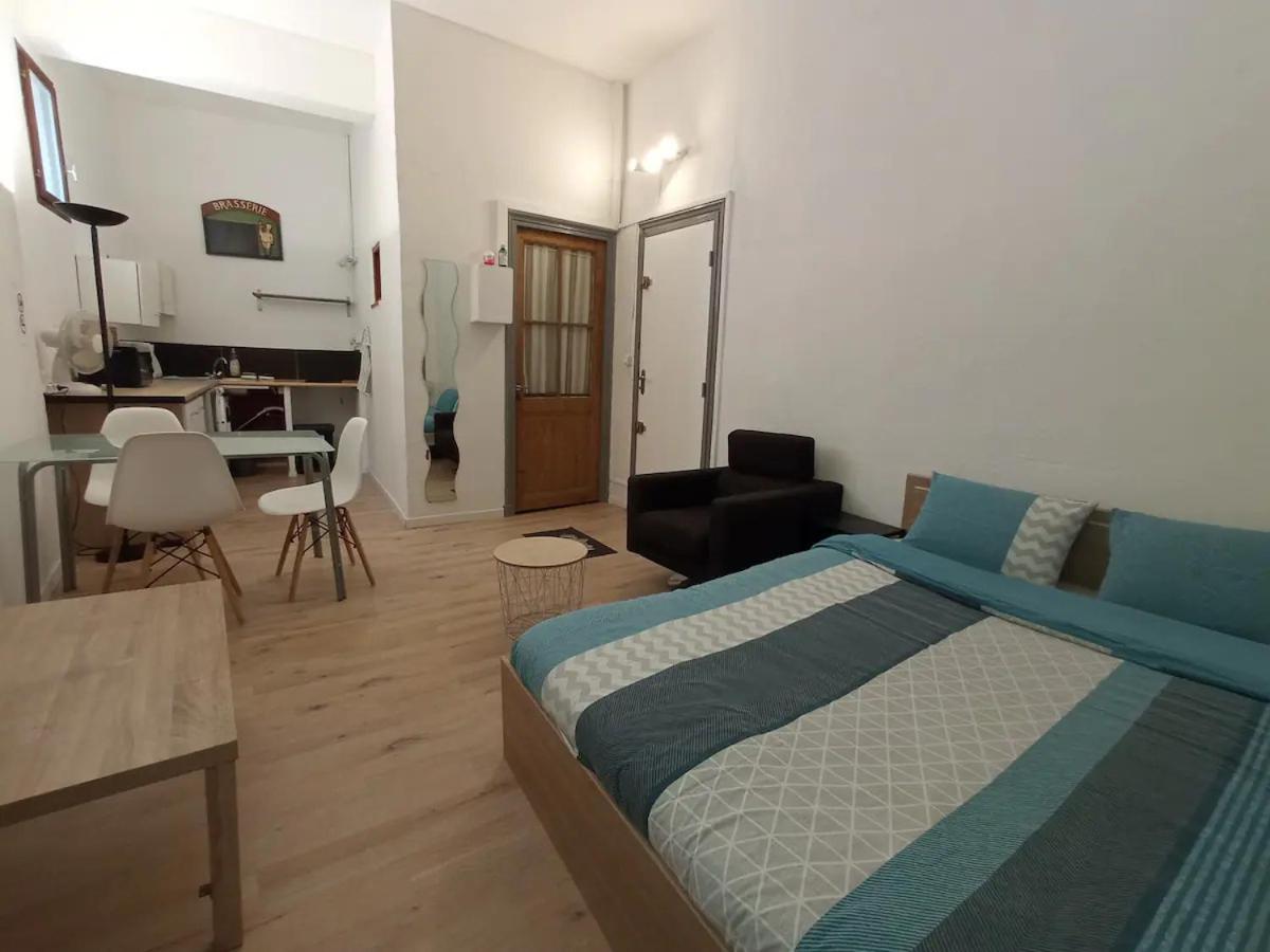 פרפיניין Studio Cosy Plein Centre Ville מראה חיצוני תמונה